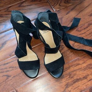 Gianni Bini Black Suede Ankle wrap heels
